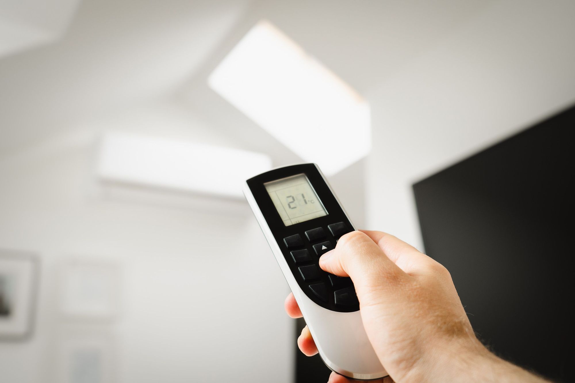 How Humidity Affects Air Conditioning Performance in Summer